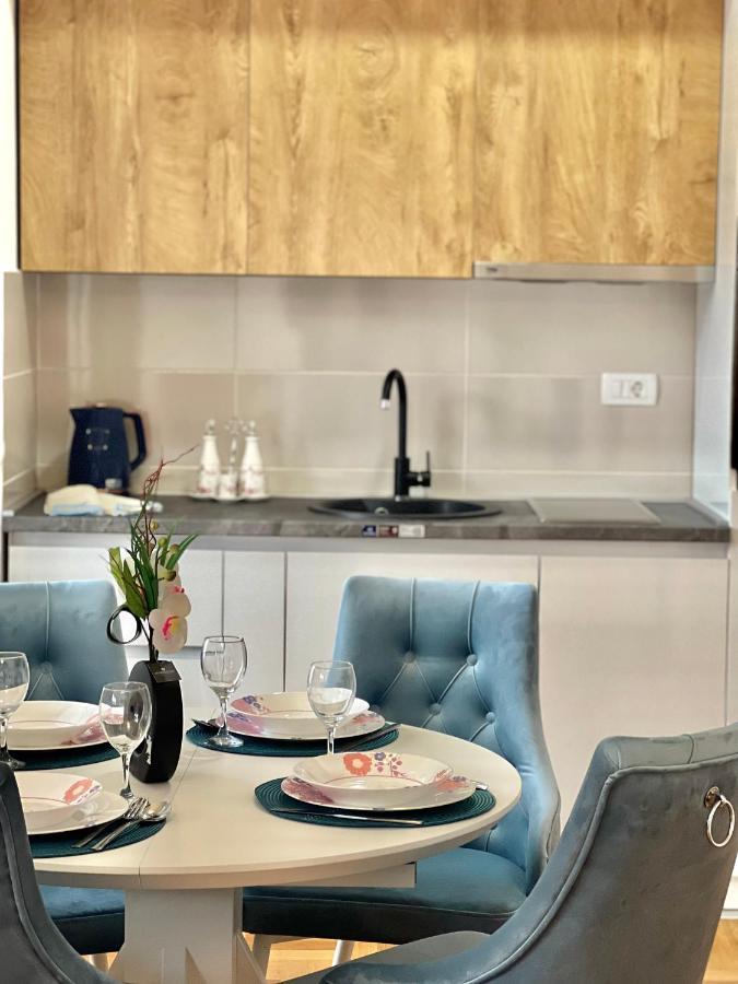 Azure Apartments Будва Экстерьер фото