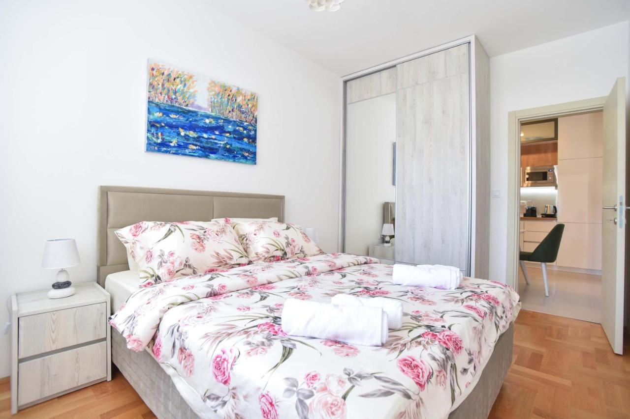 Azure Apartments Будва Экстерьер фото