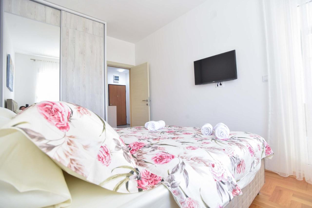 Azure Apartments Будва Экстерьер фото